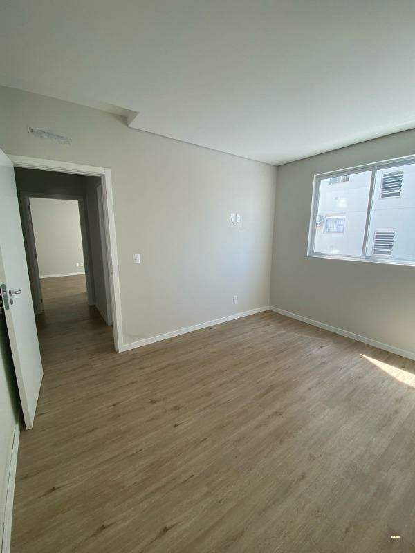 Apartamento à venda, 2 quartos, 1 suíte, Barra do Rio Cerro - Jaraguá do Sul/SC