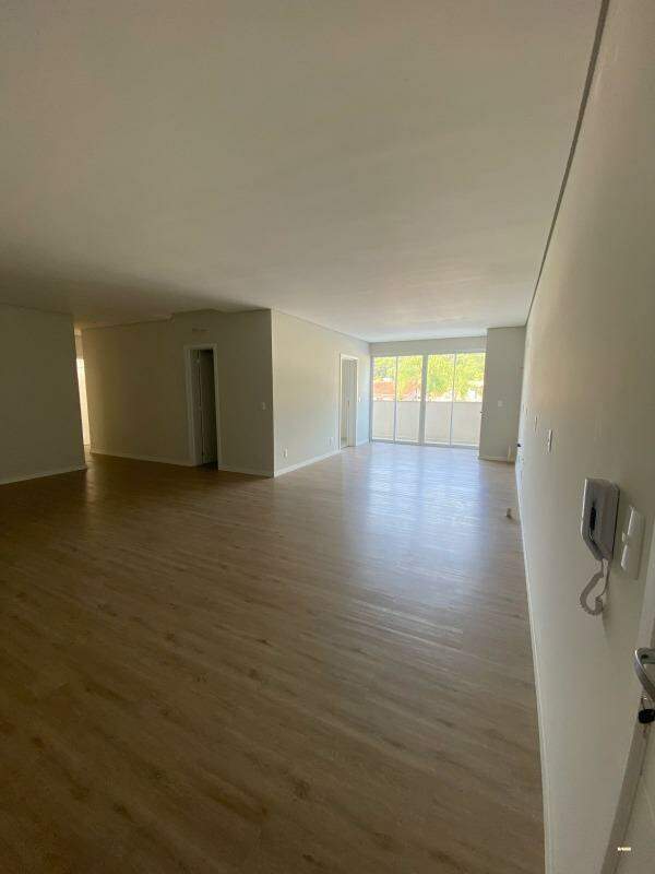 Imagem Apartamento à venda, 2 quartos, 1 suíte, Barra do Rio Cerro - Jaraguá do Sul/SC