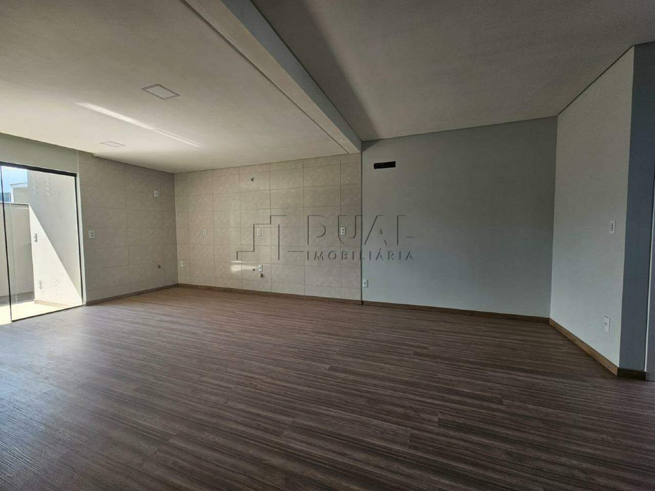 Imagem Sobrado geminado a venda no bairro Três Rios do Norte em Jaraguá do Sul