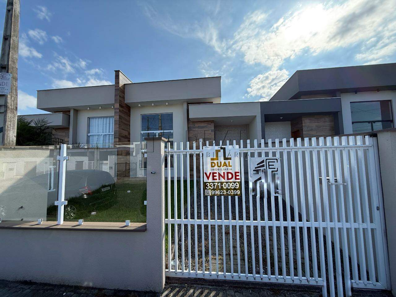 Imagem Casa Térrea Nova à Venda | 3 Quartos | Moderna, Ventilada e Localização em Valorização