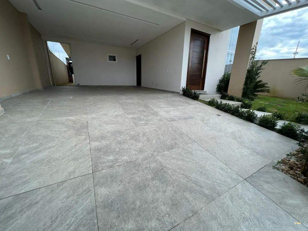 Imagem Casa à venda, 2 quartos, 2 suítes, 3 vagas, Nossa Senhora Da Paz - Balneário Piçarras/SC