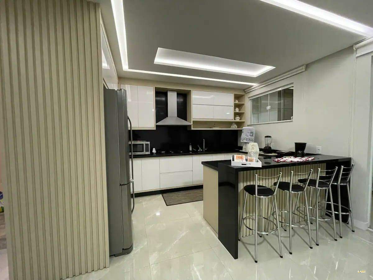 Imagem Casa à venda, 2 quartos, 2 suítes, 3 vagas, Nossa Senhora Da Paz - Balneário Piçarras/SC