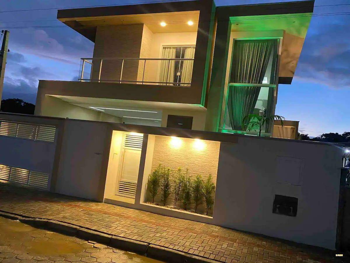 Imagem Casa à venda, 2 quartos, 2 suítes, 3 vagas, Nossa Senhora Da Paz - Balneário Piçarras/SC