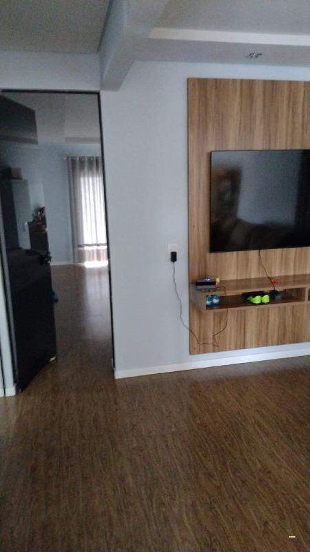 Imagem Casa à venda, 4 quartos, 1 suíte, 2 vagas, Vila Lalau - Jaraguá do Sul/SC