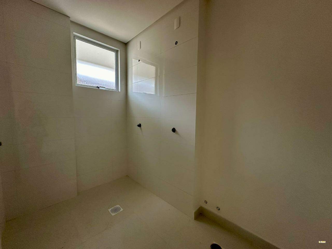 Imagem Apartamento à venda, 3 quartos, 3 suítes, 2 vagas, Vila Nova - Jaraguá do Sul/SC