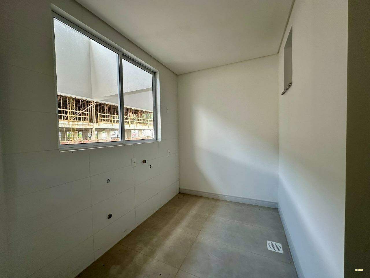 Imagem Apartamento à venda, 3 quartos, 3 suítes, 2 vagas, Vila Nova - Jaraguá do Sul/SC