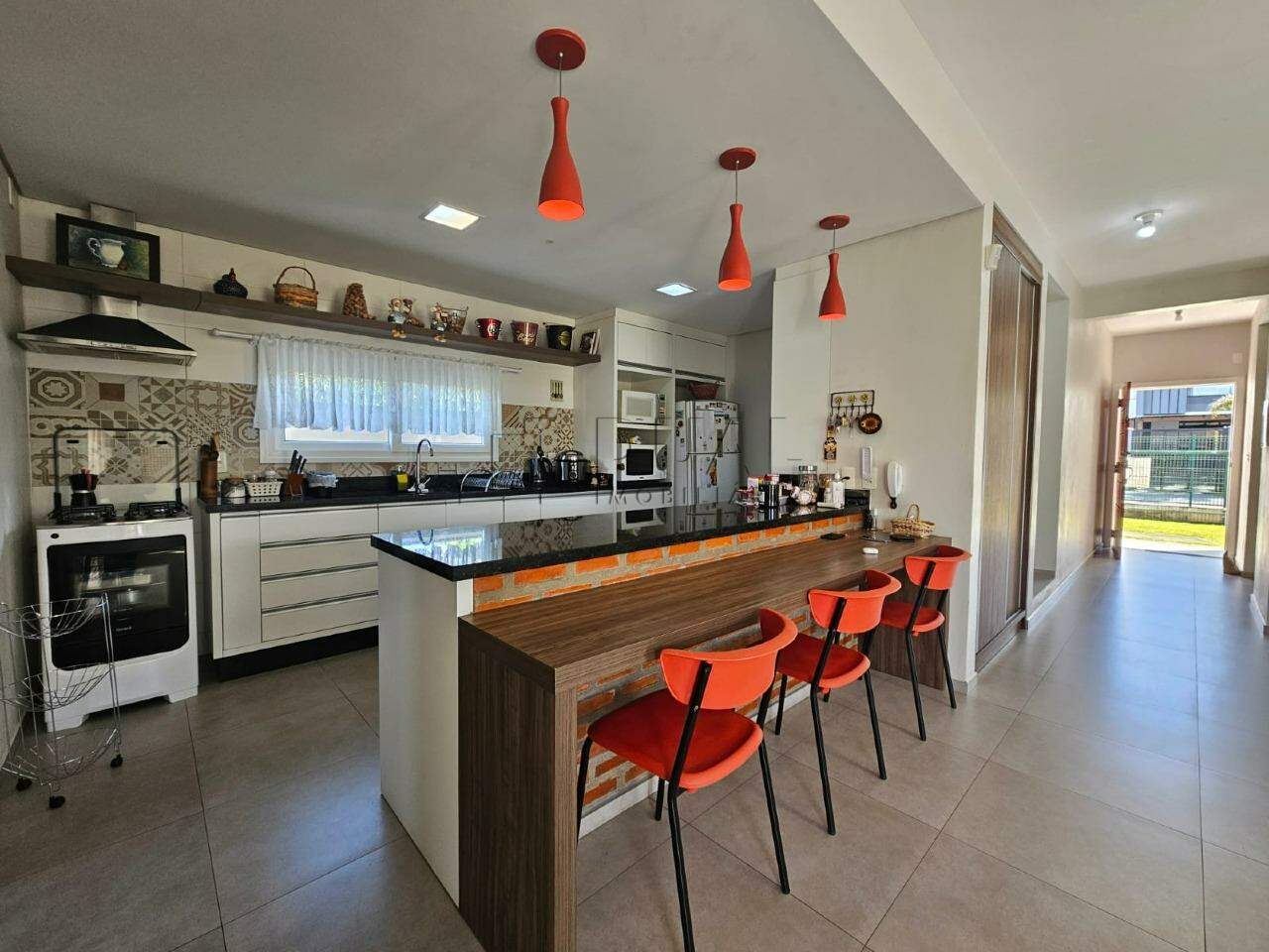 Imagem principal Casa a venda com 4 quartos e piscina em Três Rios do Norte no Loteamento Montreal