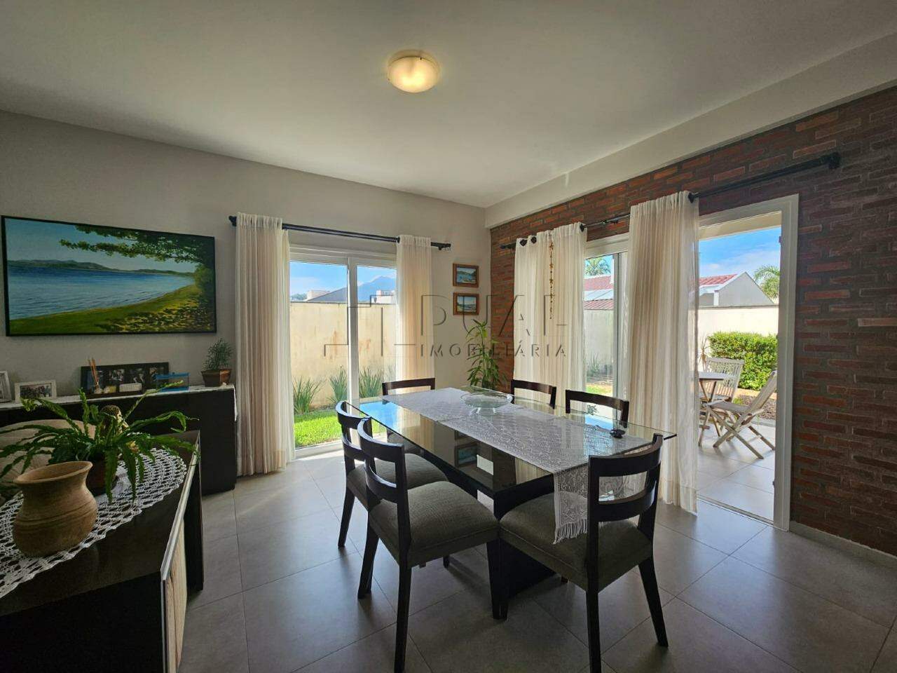 Imagem Casa a venda com 4 quartos e piscina em Três Rios do Norte no Loteamento Montreal