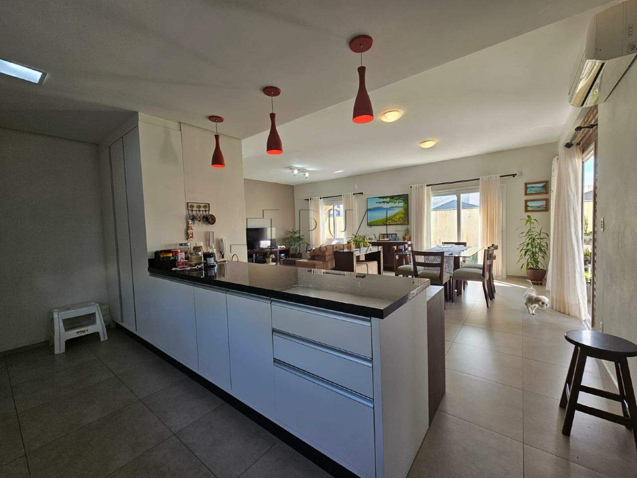 Imagem Casa a venda com 4 quartos e piscina em Três Rios do Norte no Loteamento Montreal