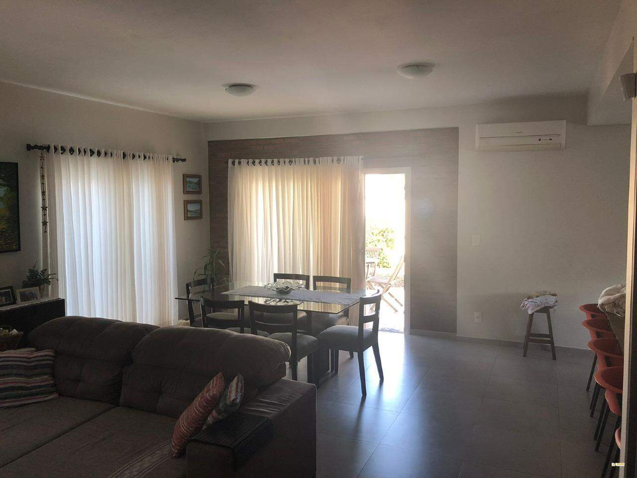 Imagem Casa a venda com 4 quartos e piscina em Três Rios do Norte no Loteamento Montreal