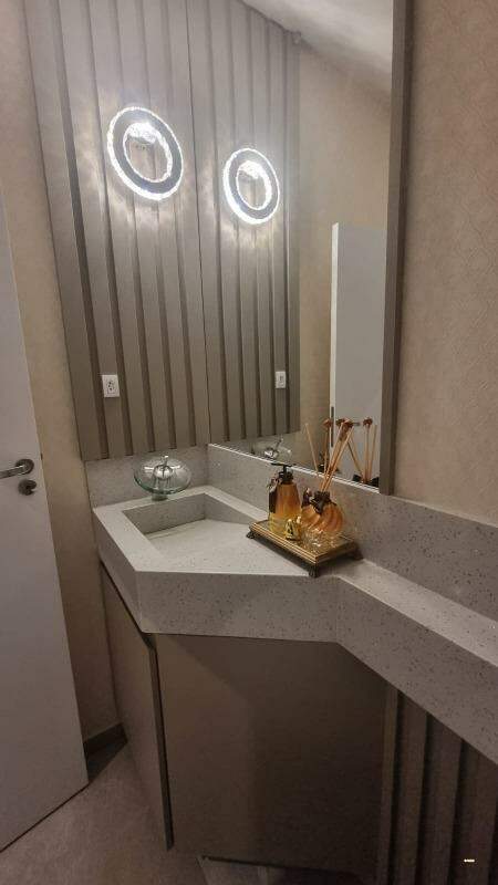 Imagem Geminado alto padrão a venda no loteamento Montreal em Jaraguá do Sul