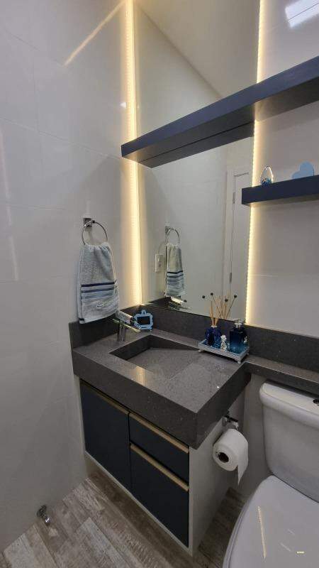 Imagem Geminado alto padrão a venda no loteamento Montreal em Jaraguá do Sul