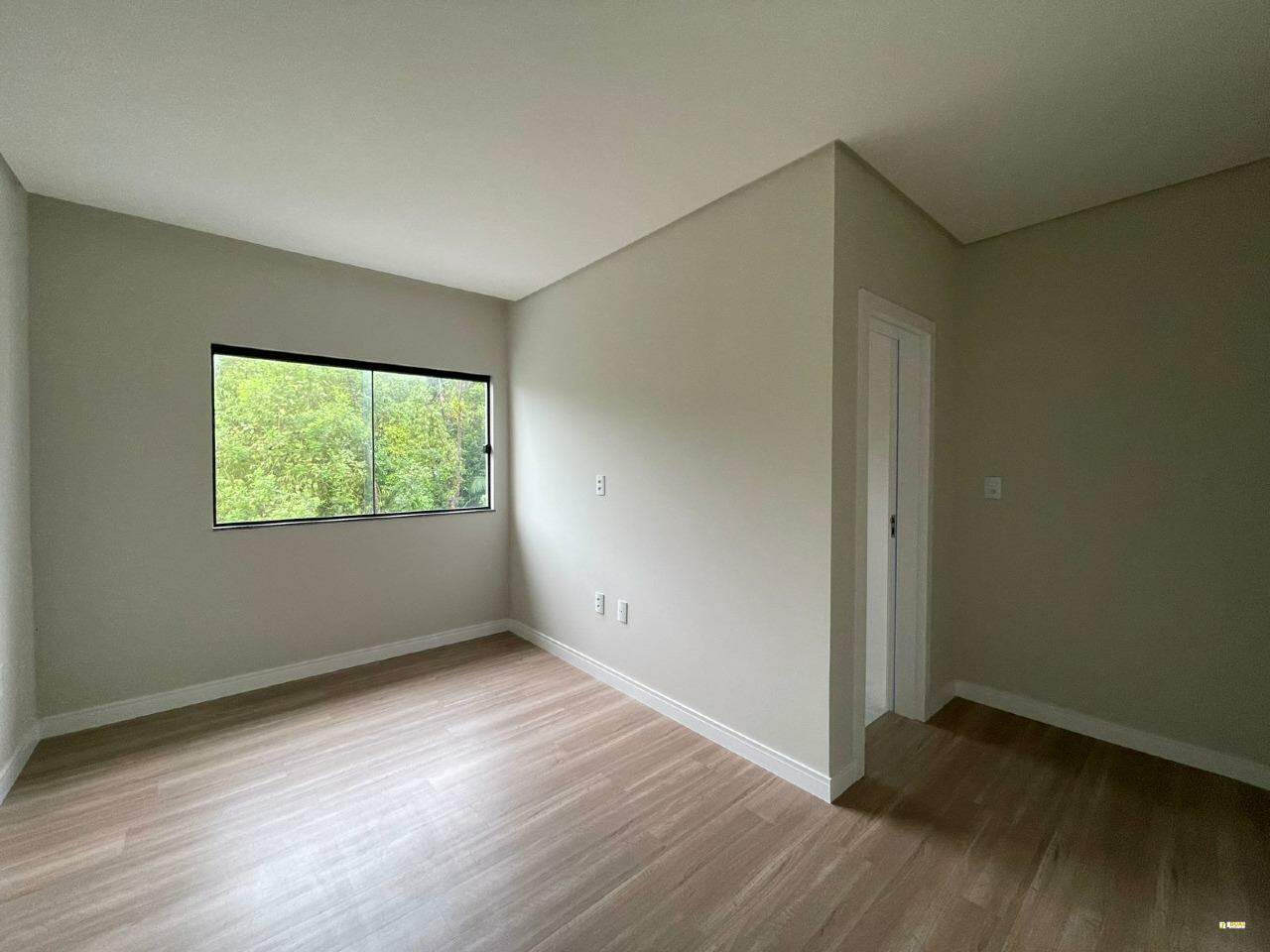 Imagem Geminado com 2 Suítes no Jaraguá 99 – Pronto para Morar!