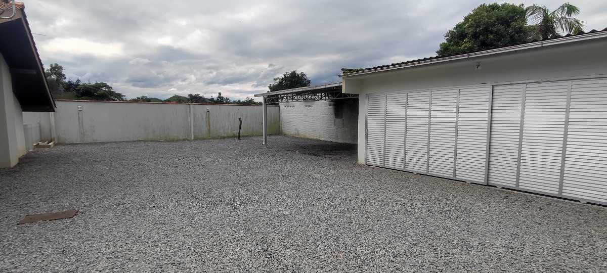 Imagem Casa à venda, 3 quartos, 1 suíte, 3 vagas, Rau - Jaraguá do Sul/SC
