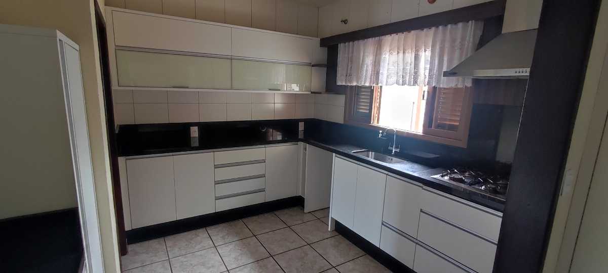 Imagem Casa à venda, 3 quartos, 1 suíte, 3 vagas, Rau - Jaraguá do Sul/SC