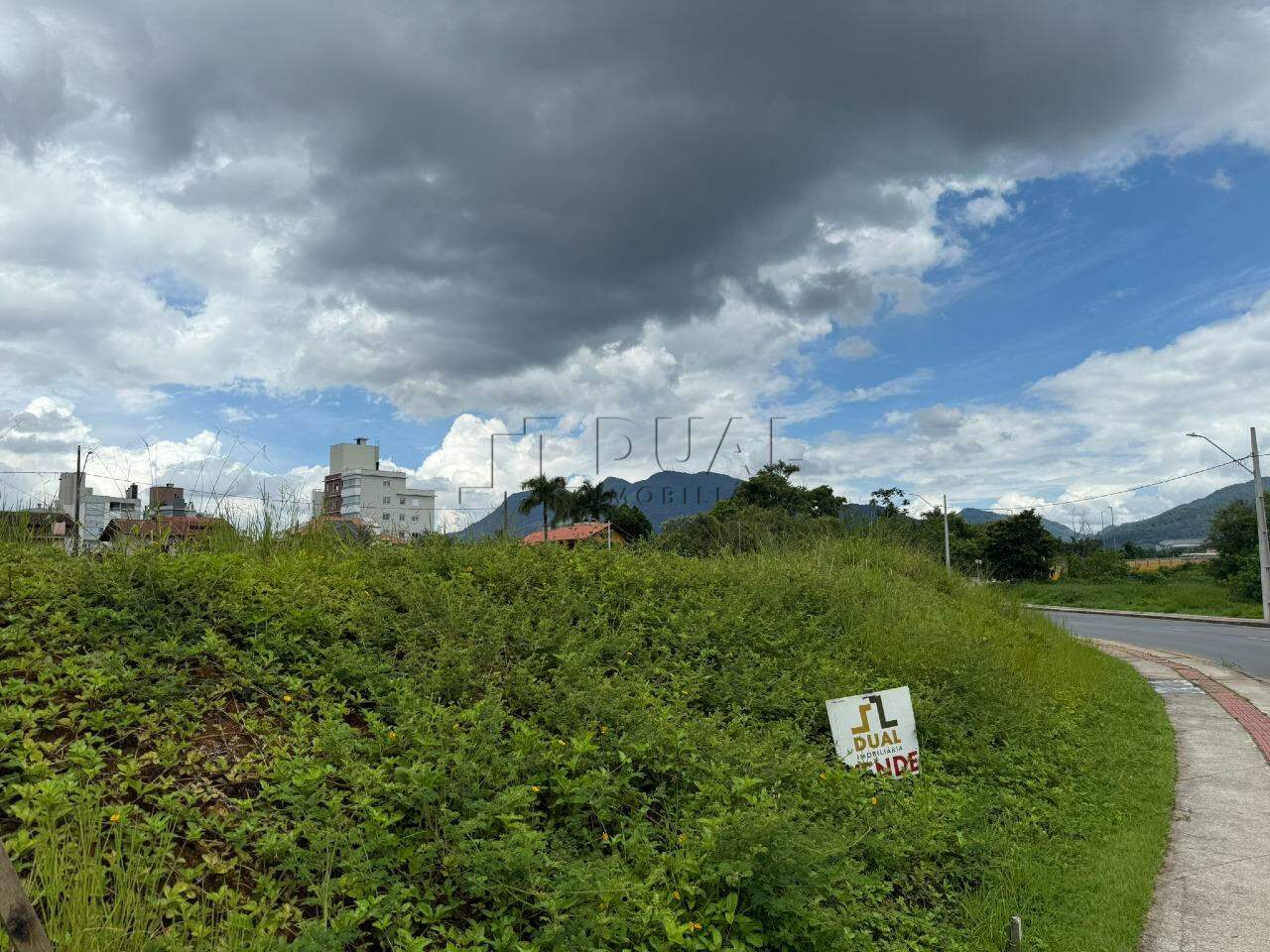 Imagem Terreno disponível pra venda no bairro Amizade em Jaraguá do Sul.