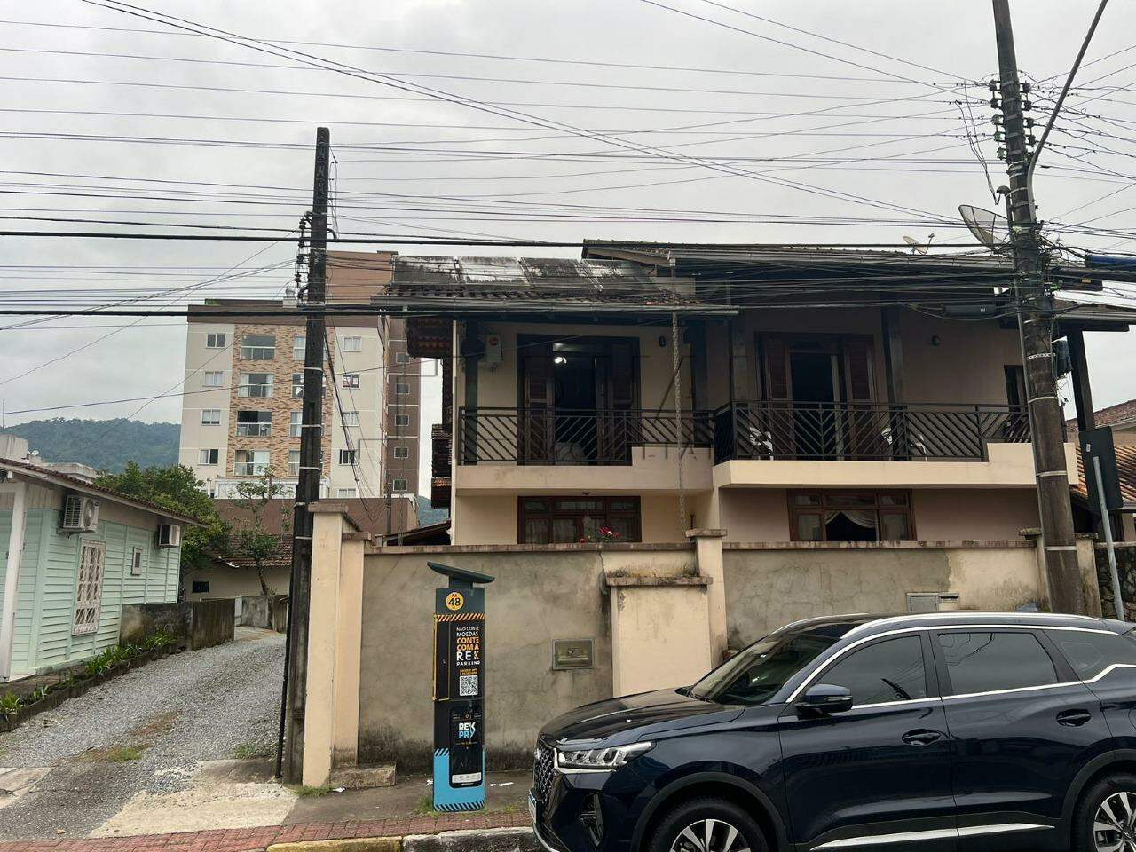 Imagem Casa residencial com potencial comercial com 270 m² semi mobiliado à venda no bairro Centro de Jaraguá do Sul 