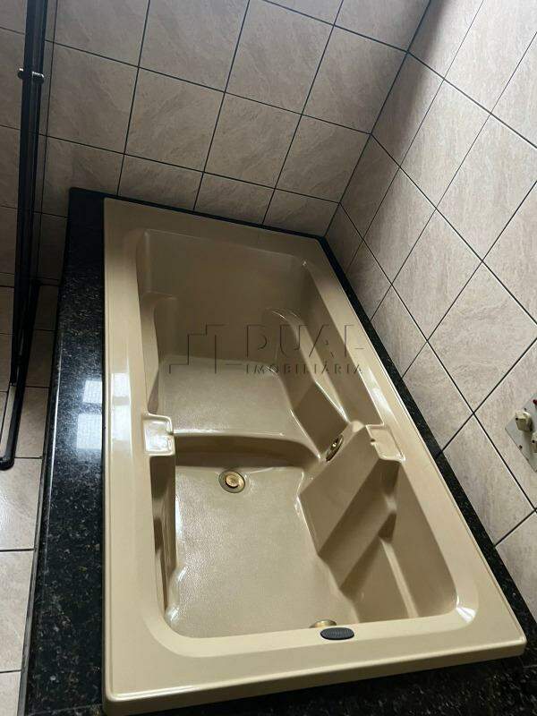 Imagem Casa residencial com potencial comercial com 270 m² semi mobiliado à venda no bairro Centro de Jaraguá do Sul 