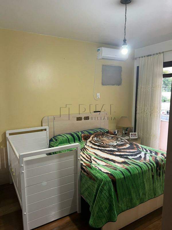 Imagem Casa residencial com potencial comercial com 270 m² semi mobiliado à venda no bairro Centro de Jaraguá do Sul 