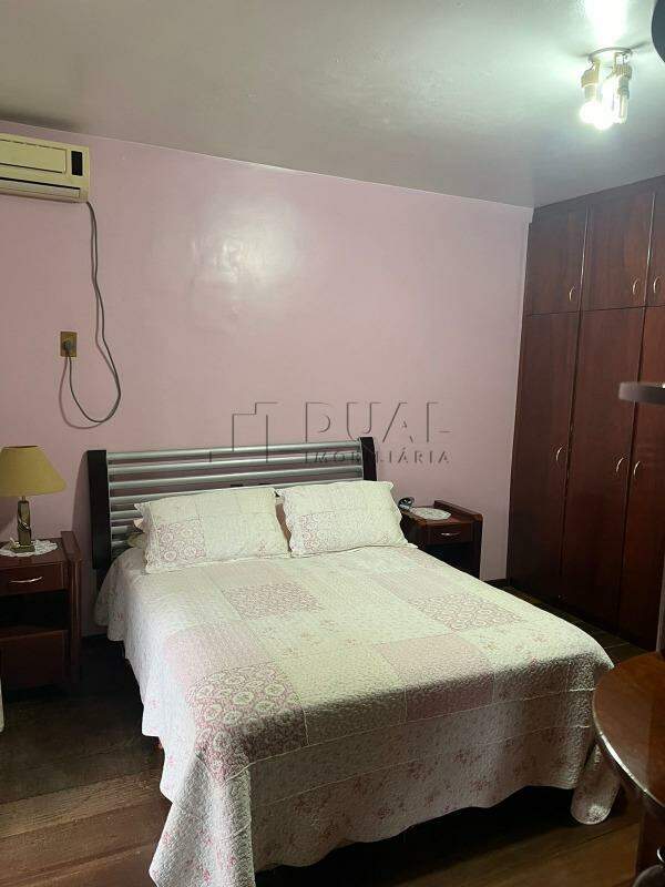 Imagem Casa residencial com potencial comercial com 270 m² semi mobiliado à venda no bairro Centro de Jaraguá do Sul 