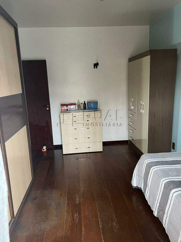 Imagem Casa residencial com potencial comercial com 270 m² semi mobiliado à venda no bairro Centro de Jaraguá do Sul 