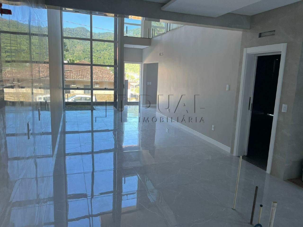 Imagem Casa à venda, 2 quartos, 1 suíte, 2 vagas, Jaraguá Esquerdo - Jaraguá do Sul/SC