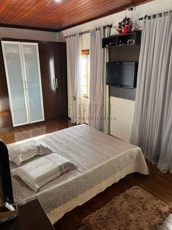 Imagem Casa à venda, 3 quartos, 1 suíte, 2 vagas, Ilha da Figueira - Jaraguá do Sul/SC