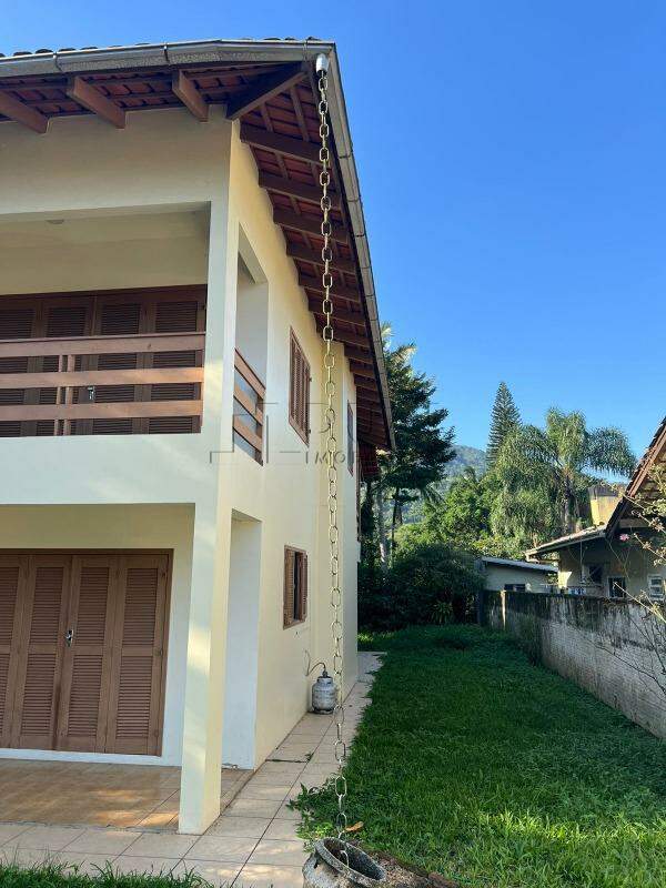 Imagem Casa à venda, 2 quartos, 1 suíte, 2 vagas, Czerniewicz - Jaraguá do Sul/SC