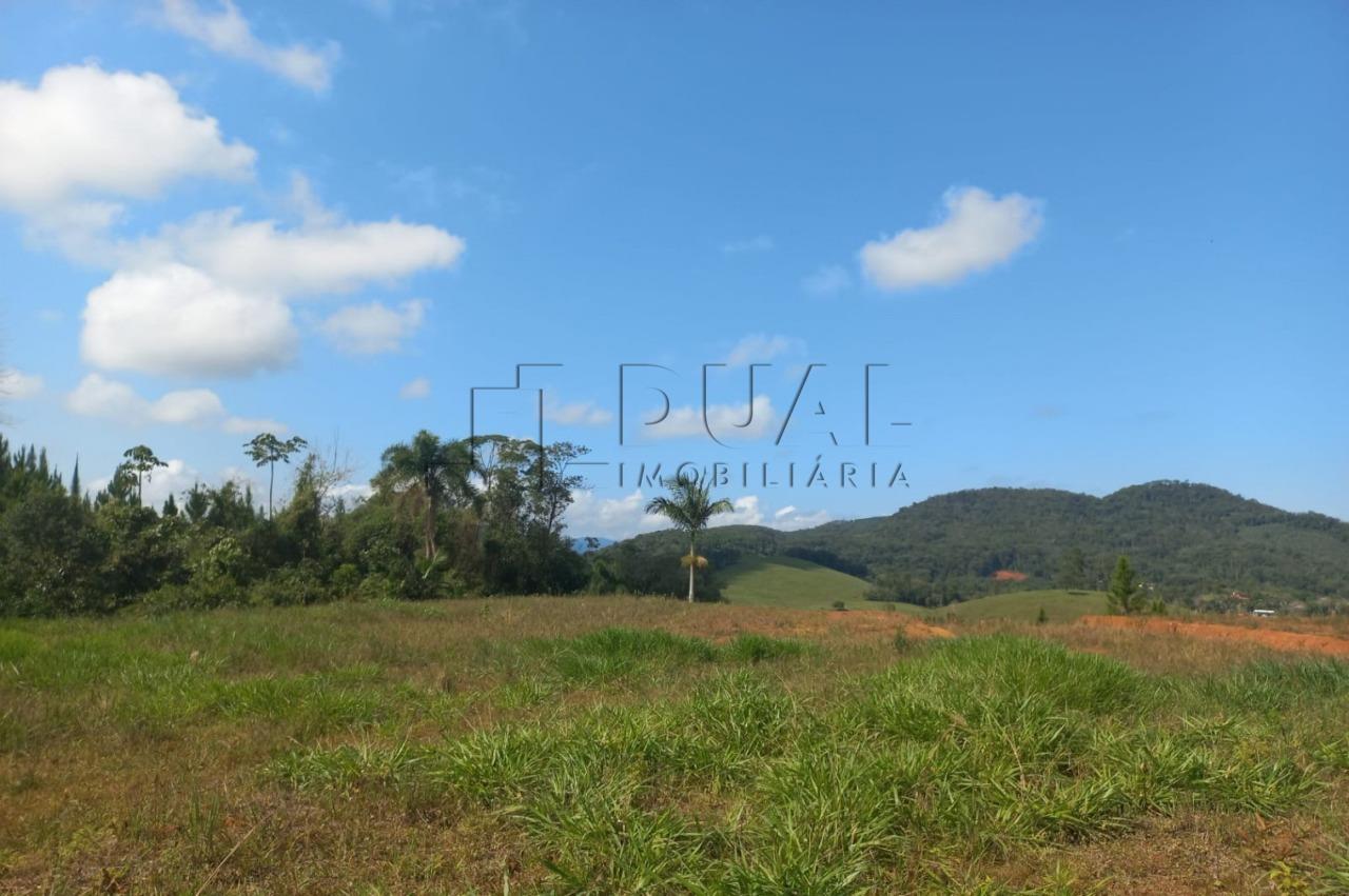 Imagem Casa com terreno de 6 mil m² + terreno ao lado de 5 mil m² a Venda em Guaramirim