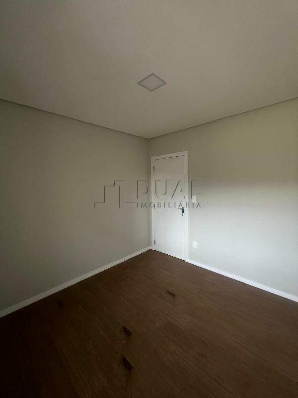 Imagem Geminado com suíte + 02 dormitórios com 108,00m² à venda no bairro Jaraguá 84 em Jaraguá do Sul