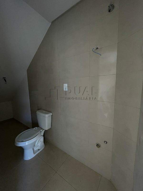 Imagem Geminado sobrado com 97m² à venda no bairro Jaraguá 99 em Jaraguá do Sul