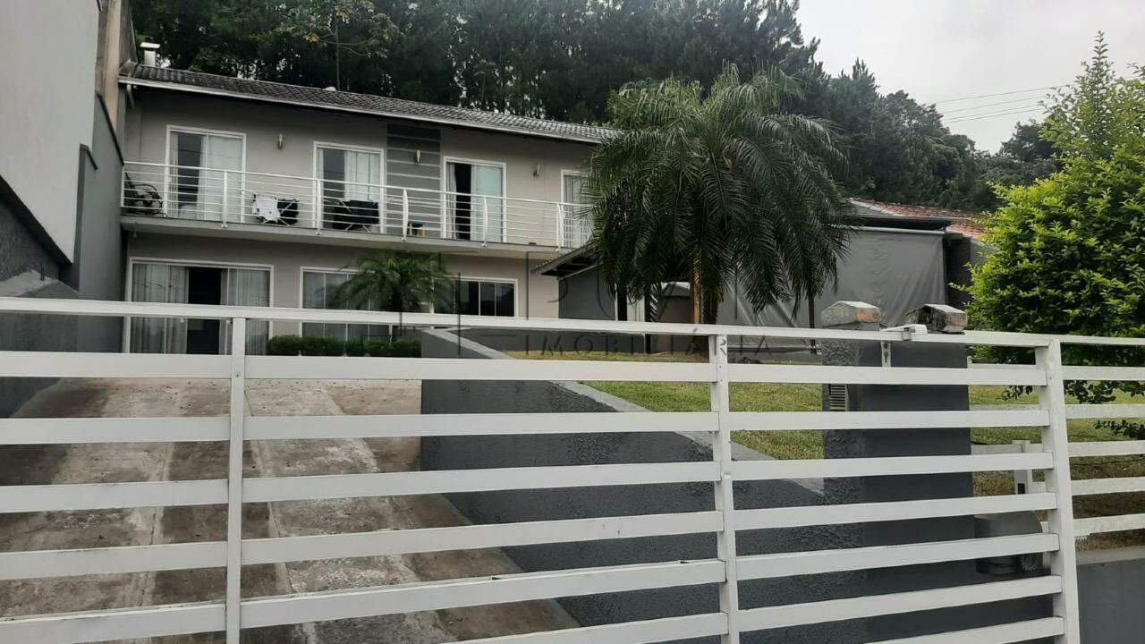 Casa no bairro Tifa Martins com 2 unidades residenciais