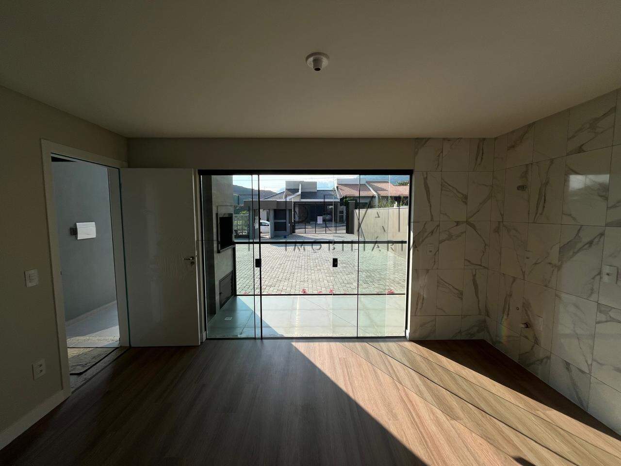 Imagem Apartamento com 86,26m² à venda no bairro Barra do Rio Cerro em Jaraguá do Sul