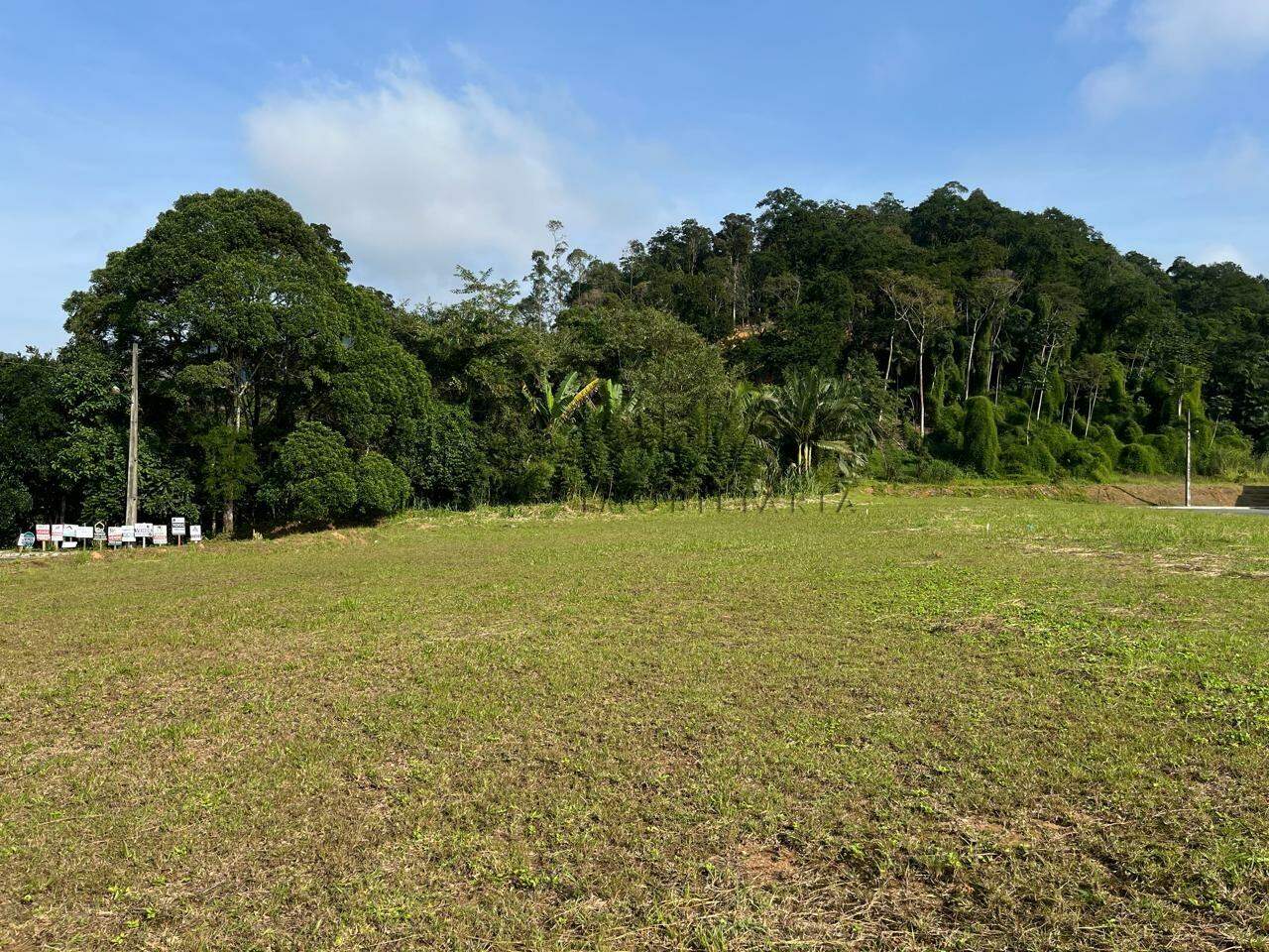 Imagem Lote em localização privilegiada no bairro Barra do Rio Cerro em Jaraguá do Sul.