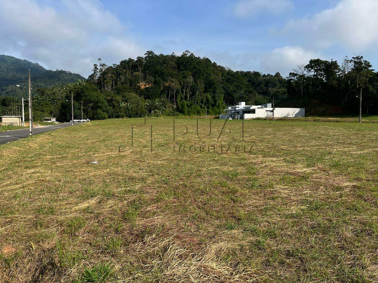 Imagem Lote em localização privilegiada no bairro Barra do Rio Cerro em Jaraguá do Sul.