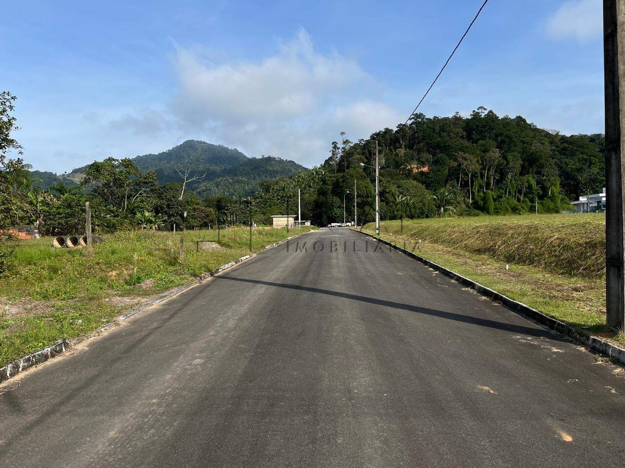 Imagem Lote em localização privilegiada no bairro Barra do Rio Cerro em Jaraguá do Sul.