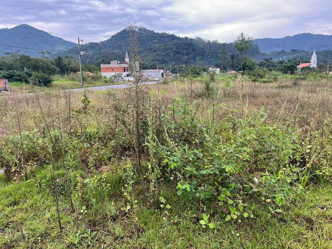 Imagem Terreno Plano à Venda no Bairro Jaraguá 84 – Loteamento Residencial, Asfaltado e Livre de Enchentes!