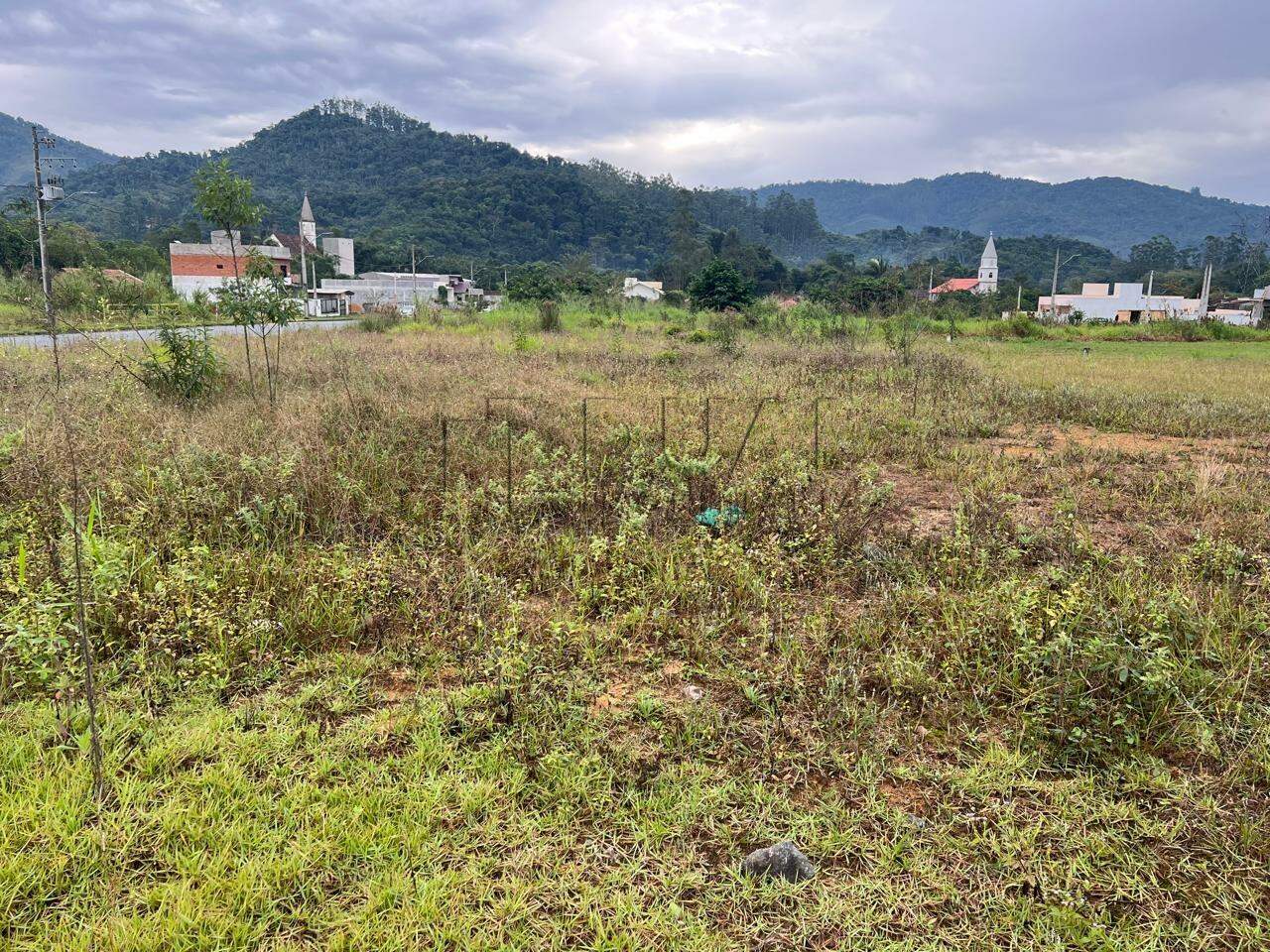 Imagem Terreno Plano à Venda no Bairro Jaraguá 84 – Loteamento Residencial, Asfaltado e Livre de Enchentes!