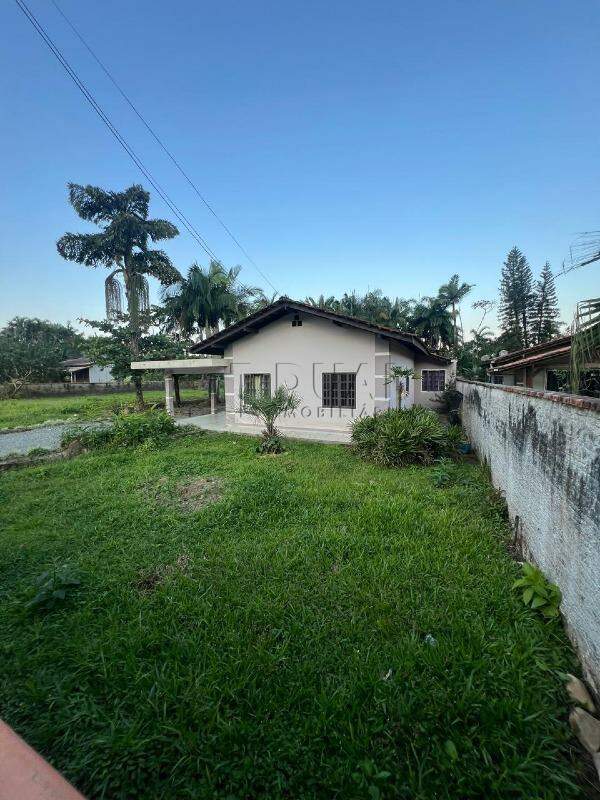 Imagem Casa a venda no bairro Avaí em Guaramirim