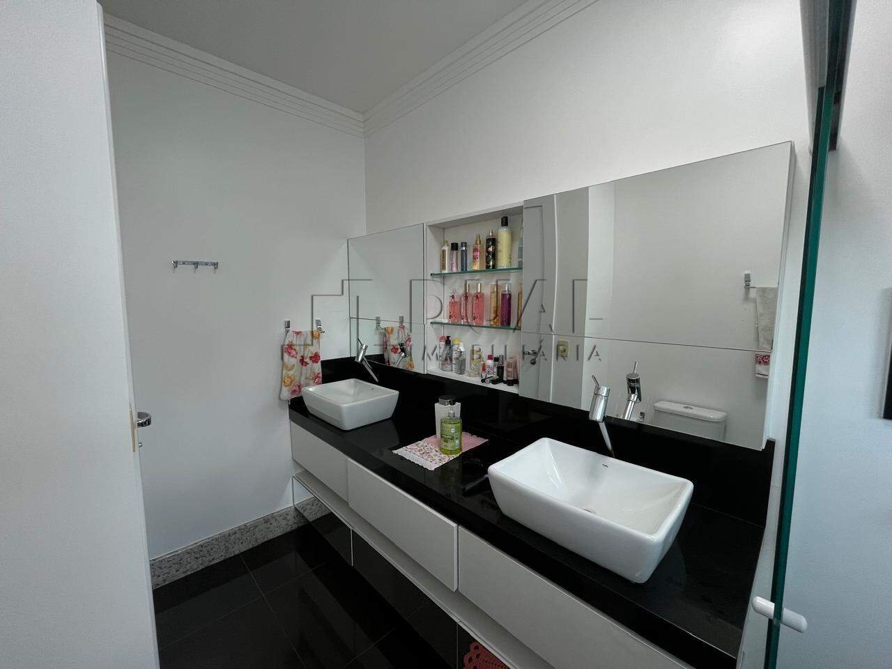 Imagem  Casa à venda no bairro Vila Baependi em Jaraguá do sul.