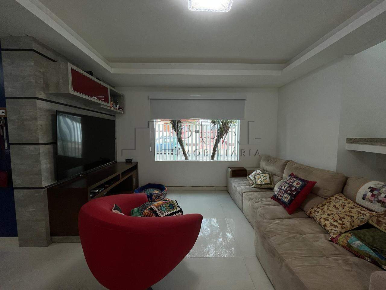 Imagem  Casa à venda no bairro Vila Baependi em Jaraguá do sul.