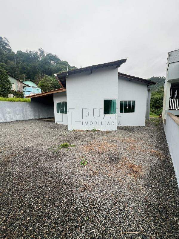 Imagem Casa a venda com 2 dormitórios no bairro Amizade em Jaraguá do Sul