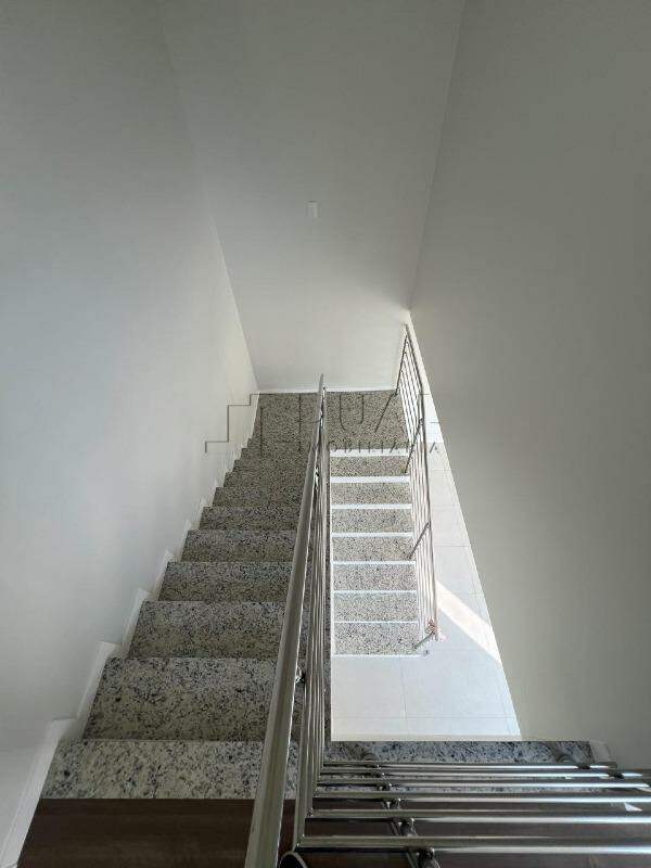 Imagem Geminado à venda, 2 quartos, 1 suíte, 2 vagas, Três Rios do Norte - Jaraguá do Sul/SC