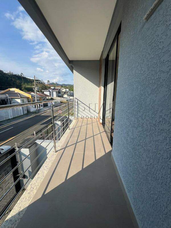 Imagem Geminado à venda, 2 quartos, 1 suíte, 2 vagas, Três Rios do Norte - Jaraguá do Sul/SC