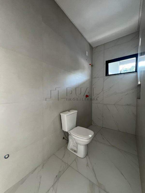 Imagem Geminado à venda, 2 quartos, 1 suíte, 2 vagas, Três Rios do Norte - Jaraguá do Sul/SC