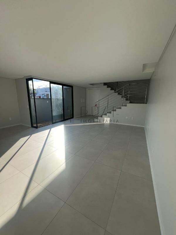 Imagem Geminado à venda, 2 quartos, 1 suíte, 2 vagas, Três Rios do Norte - Jaraguá do Sul/SC