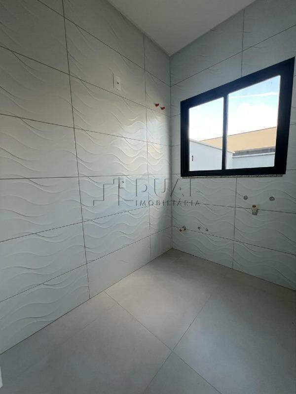 Imagem Geminado à venda, 2 quartos, 1 suíte, 2 vagas, Três Rios do Norte - Jaraguá do Sul/SC