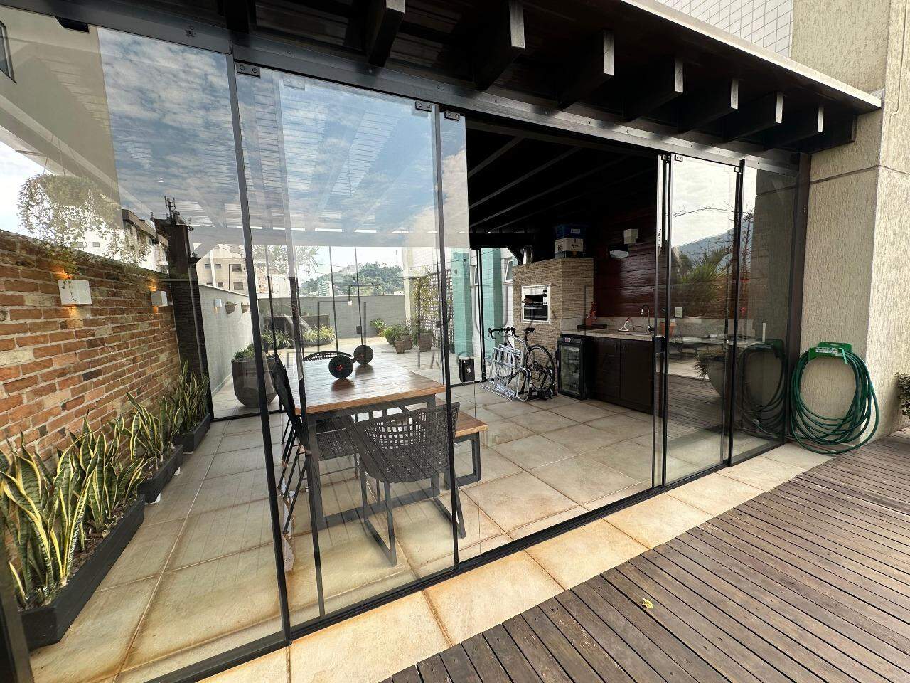 Imagem Apartamento à venda, 2 quartos, 1 suíte, 2 vagas, Centro - Jaraguá do Sul/SC