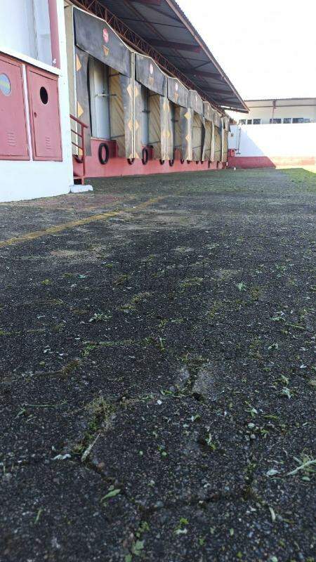 Imagem Galpão Frigorífico para venda na Barra do Rio Cerro com 5.450,26 m² e Terreno com 18.106,25 m²