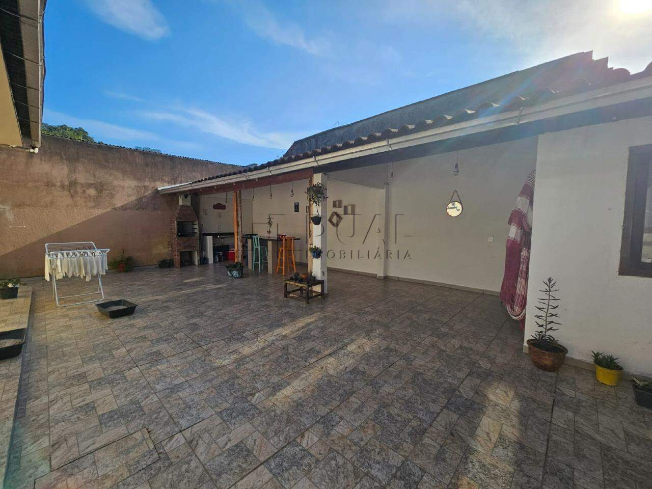 Imagem Casa à venda no bairro João Pessoa.